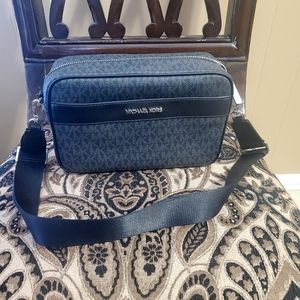 Michael Kors Crossbody Purse